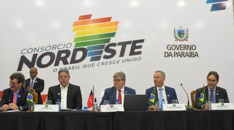 Presidente da Câmara dos Deputados afirma que a reforma tributária é essencial para o país
